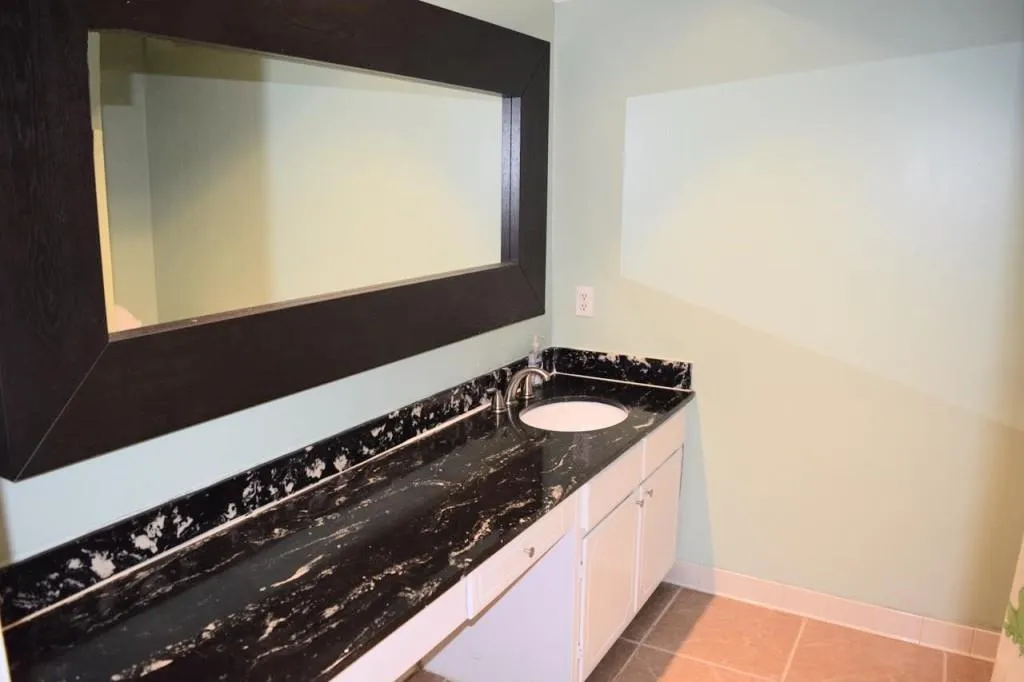 6851 Roswell Road Unit B16, Atlanta, Georgia 30328, 3 Bedrooms Bedrooms, ,2 BathroomsBathrooms,Residential,Sold,6851 Roswell Road Unit B16,5707013