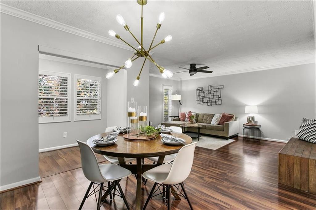 5157 Roswell Road Unit 4, Sandy Springs, Georgia 30342, 1 Bedroom Bedrooms, ,1 BathroomBathrooms,Residential,Sold,5157 Roswell Road Unit 4,7304435