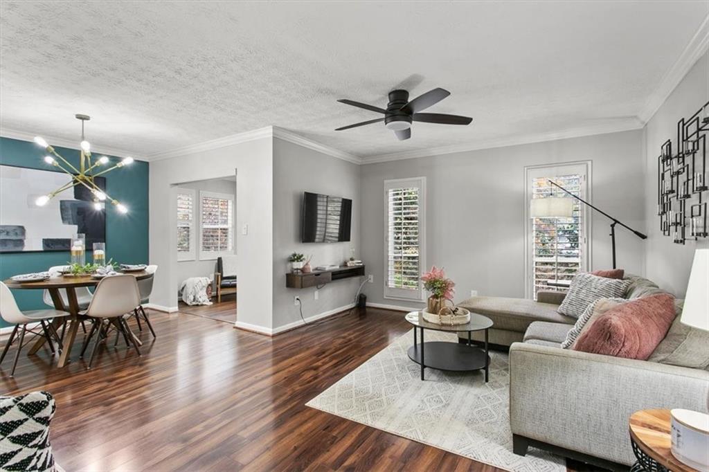 5157 Roswell Road Unit 4, Sandy Springs, Georgia 30342, 1 Bedroom Bedrooms, ,1 BathroomBathrooms,Residential,Sold,5157 Roswell Road Unit 4,7304435