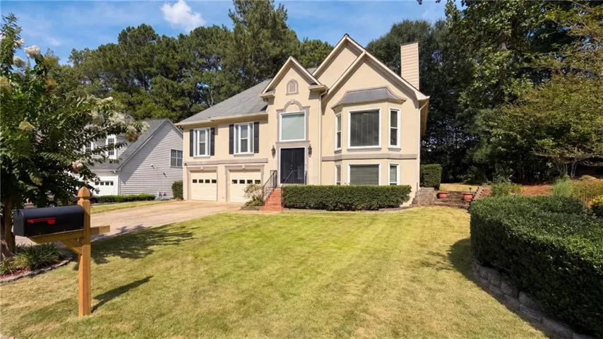 142 Clubhouse Drive Nw, Kennesaw, Georgia 30144