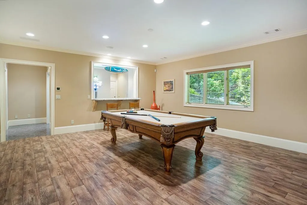 6196 Ferry Drive, Sandy Springs, Georgia 30328, 6 Bedrooms Bedrooms, ,3 BathroomsBathrooms,Residential,Sold,6196 Ferry Drive,6719615