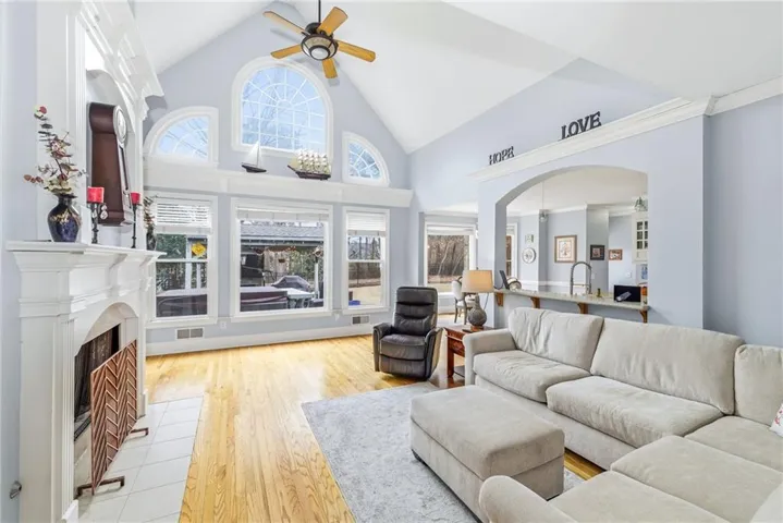 1170