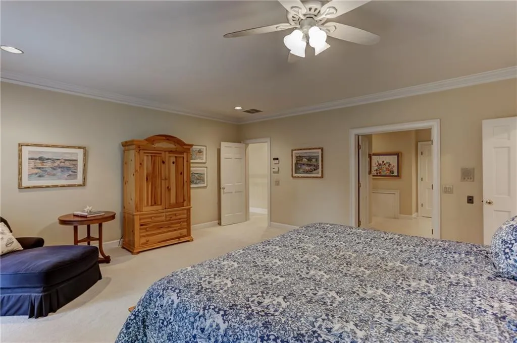 5505 Errol Place, Sandy Springs, Georgia 30327, 5 Bedrooms Bedrooms, ,5 BathroomsBathrooms,Residential,Sold,5505 Errol Place,6077471