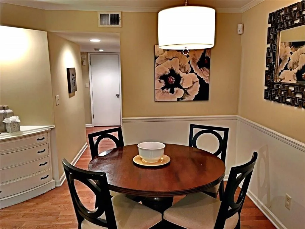 308 Natchez Trace Unit 308, Atlanta, Georgia 30350, 2 Bedrooms Bedrooms, ,1 BathroomBathrooms,Residential,Sold,308 Natchez Trace Unit 308,5658328 308 Natchez Trace Unit 308, Atlanta, Georgia 30350, 2 Bedrooms Bedrooms, ,1 BathroomBathrooms,Residential,Sold,308 Natchez Trace Unit 308,5658328