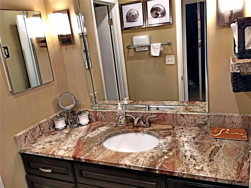 308 Natchez Trace Unit 308, Atlanta, Georgia 30350, 2 Bedrooms Bedrooms, ,1 BathroomBathrooms,Residential,Sold,308 Natchez Trace Unit 308,5658328 308 Natchez Trace Unit 308, Atlanta, Georgia 30350, 2 Bedrooms Bedrooms, ,1 BathroomBathrooms,Residential,Sold,308 Natchez Trace Unit 308,5658328