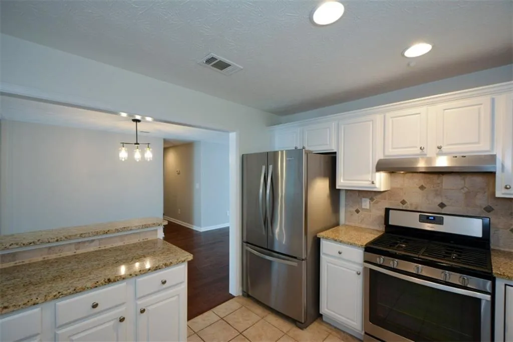 705 Vicksburg Place, Sandy Springs, Georgia 30350, 3 Bedrooms Bedrooms, ,2 BathroomsBathrooms,Residential,Sold,705 Vicksburg Place,6772088