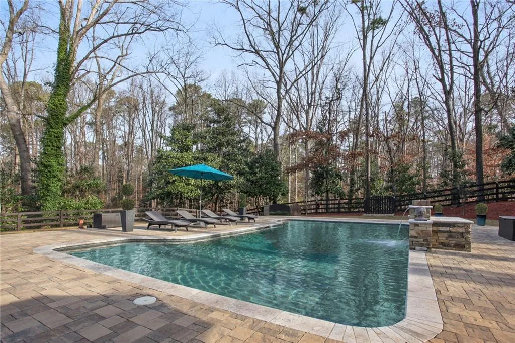 7955 Spalding Hills, Sandy Springs, Georgia 30350, 4 Bedrooms Bedrooms, ,4 BathroomsBathrooms,Residential,Sold,7955 Spalding Hills,6667746