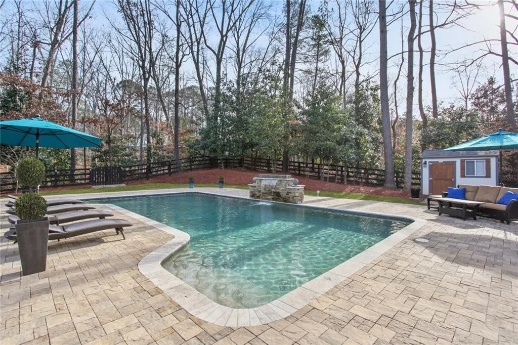 7955 Spalding Hills, Sandy Springs, Georgia 30350, 4 Bedrooms Bedrooms, ,4 BathroomsBathrooms,Residential,Sold,7955 Spalding Hills,6667746