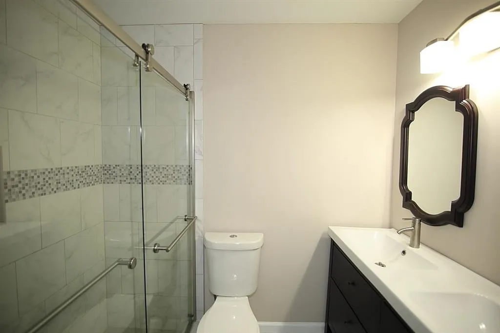 5574 Kingsport Drive Unit 5574, Atlanta, Georgia 30342, 2 Bedrooms Bedrooms, ,1 BathroomBathrooms,Residential,Sold,5574 Kingsport Drive Unit 5574,6073477