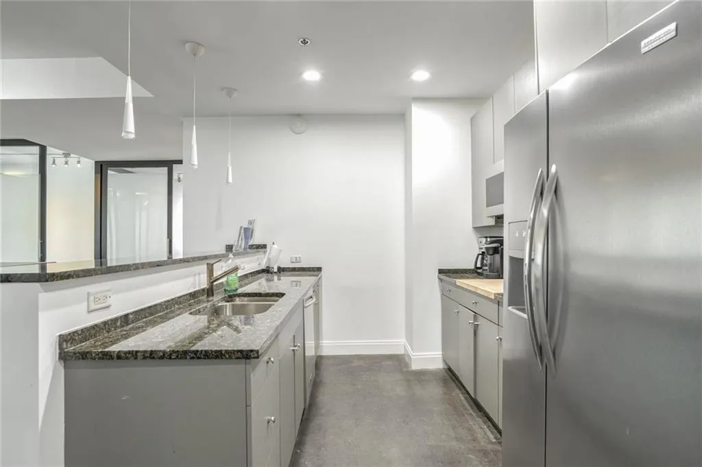 905 Juniper Street Ne Unit 110, Atlanta, Georgia 30309, 1 Bedroom Bedrooms, ,1 BathroomBathrooms,Residential,For Sale,905 Juniper Street Ne Unit 110,7545809