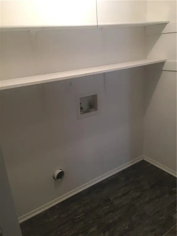 1807 Huntingdon Chase, Sandy Springs, Georgia 30350, 2 Bedrooms Bedrooms, ,2 BathroomsBathrooms,Residential,Sold,1807 Huntingdon Chase,6125022