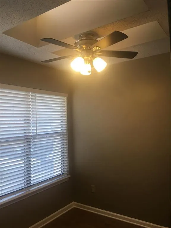 1807 Huntingdon Chase, Sandy Springs, Georgia 30350, 2 Bedrooms Bedrooms, ,2 BathroomsBathrooms,Residential,Sold,1807 Huntingdon Chase,6125022