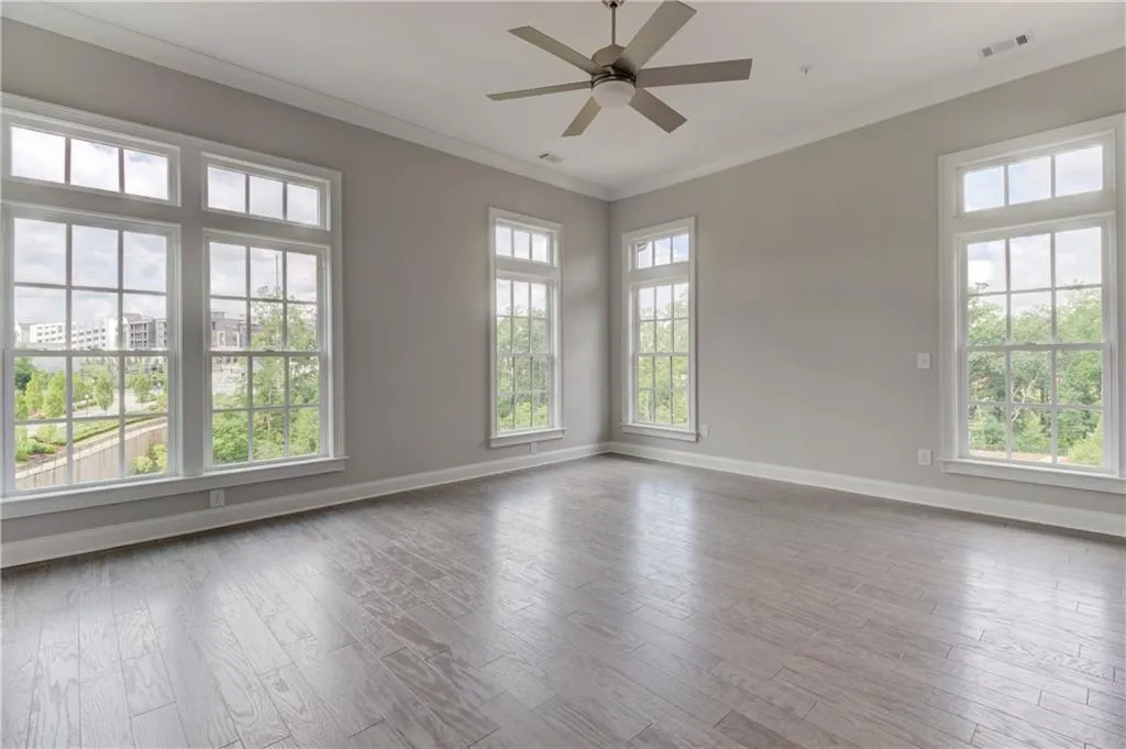 6603 Aria Boulevard Unit 125, Sandy Springs, Georgia 30328, 3 Bedrooms Bedrooms, ,3 BathroomsBathrooms,Residential,Sold,6603 Aria Boulevard Unit 125,6778112
