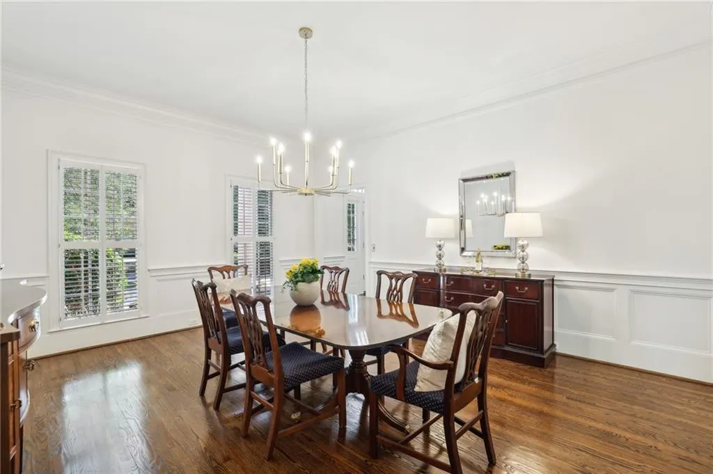 65 Old Stratton Chase, Atlanta, Georgia 30328, 6 Bedrooms Bedrooms, ,5 BathroomsBathrooms,Residential,Sold,65 Old Stratton Chase,7469627