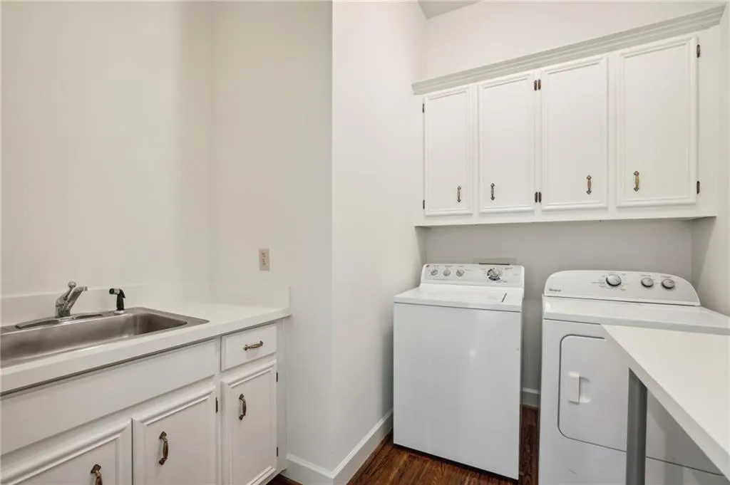 laundry room with sink on main floor