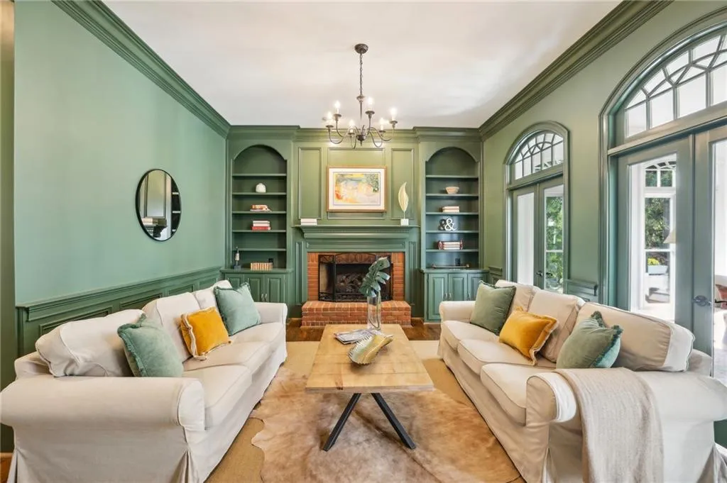 65 Old Stratton Chase, Atlanta, Georgia 30328, 6 Bedrooms Bedrooms, ,5 BathroomsBathrooms,Residential,Sold,65 Old Stratton Chase,7469627
