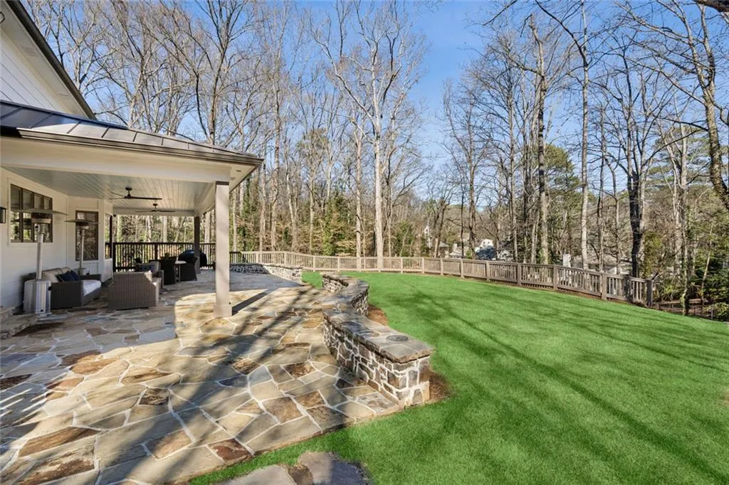 4575 Jett Road, Atlanta, Georgia 30327, 5 Bedrooms Bedrooms, ,5 BathroomsBathrooms,Residential,For Sale,4575 Jett Road,7707397