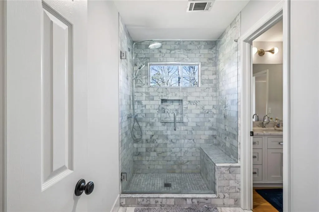 4575 Jett Road, Atlanta, Georgia 30327, 5 Bedrooms Bedrooms, ,5 BathroomsBathrooms,Residential,For Sale,4575 Jett Road,7707397