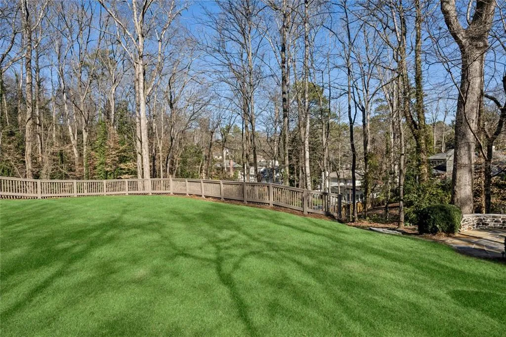 4575 Jett Road, Atlanta, Georgia 30327, 5 Bedrooms Bedrooms, ,5 BathroomsBathrooms,Residential,For Sale,4575 Jett Road,7707397
