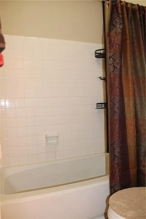 601 Natchez Trace, Sandy Springs, Georgia 30350, 2 Bedrooms Bedrooms, ,2 BathroomsBathrooms,Residential,Sold,601 Natchez Trace,5693082