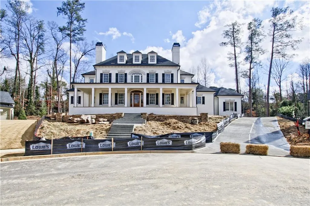 515 Ivy Preserve Court, Atlanta, Georgia 30342, 5 Bedrooms Bedrooms, ,5 BathroomsBathrooms,Residential,Sold,515 Ivy Preserve Court,5800420