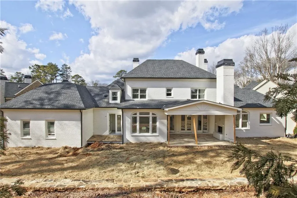 515 Ivy Preserve Court, Atlanta, Georgia 30342, 5 Bedrooms Bedrooms, ,5 BathroomsBathrooms,Residential,Sold,515 Ivy Preserve Court,5800420