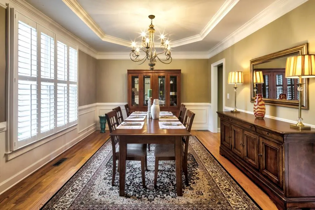 145 Trowbridge Road, Sandy Springs, Georgia 30350, 5 Bedrooms Bedrooms, ,4 BathroomsBathrooms,Residential,Sold,145 Trowbridge Road,5885418