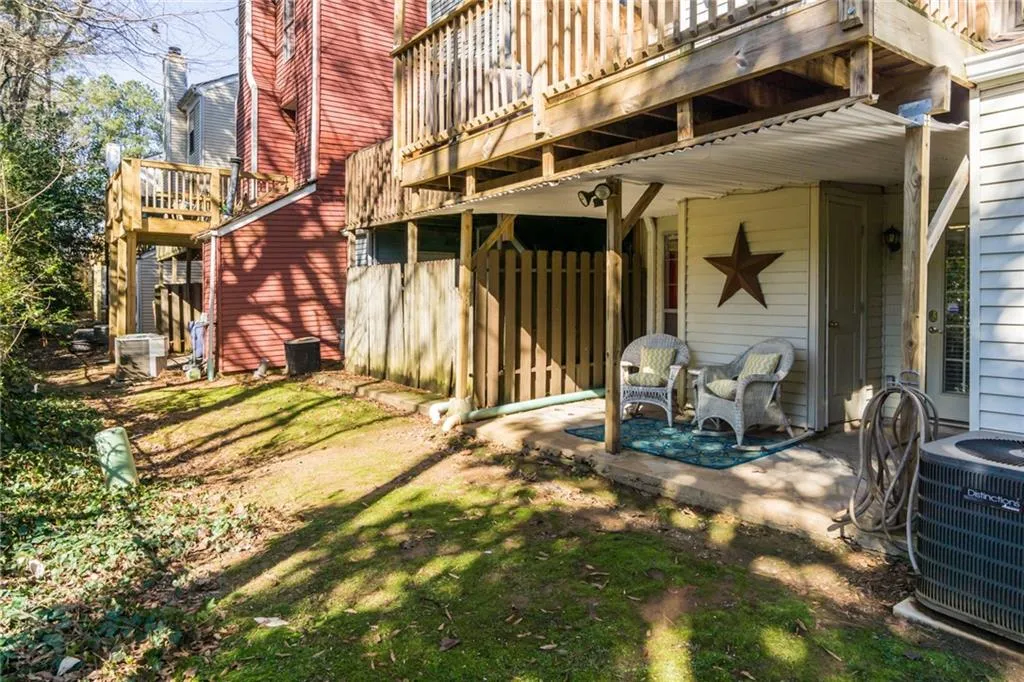 609 Wedgewood Way, Sandy Springs, Georgia 30350, 2 Bedrooms Bedrooms, ,2 BathroomsBathrooms,Residential,Sold,609 Wedgewood Way,6837090