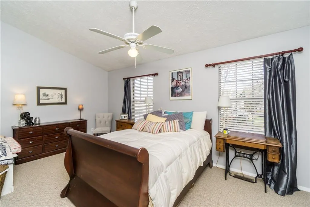 609 Wedgewood Way, Sandy Springs, Georgia 30350, 2 Bedrooms Bedrooms, ,2 BathroomsBathrooms,Residential,Sold,609 Wedgewood Way,6837090