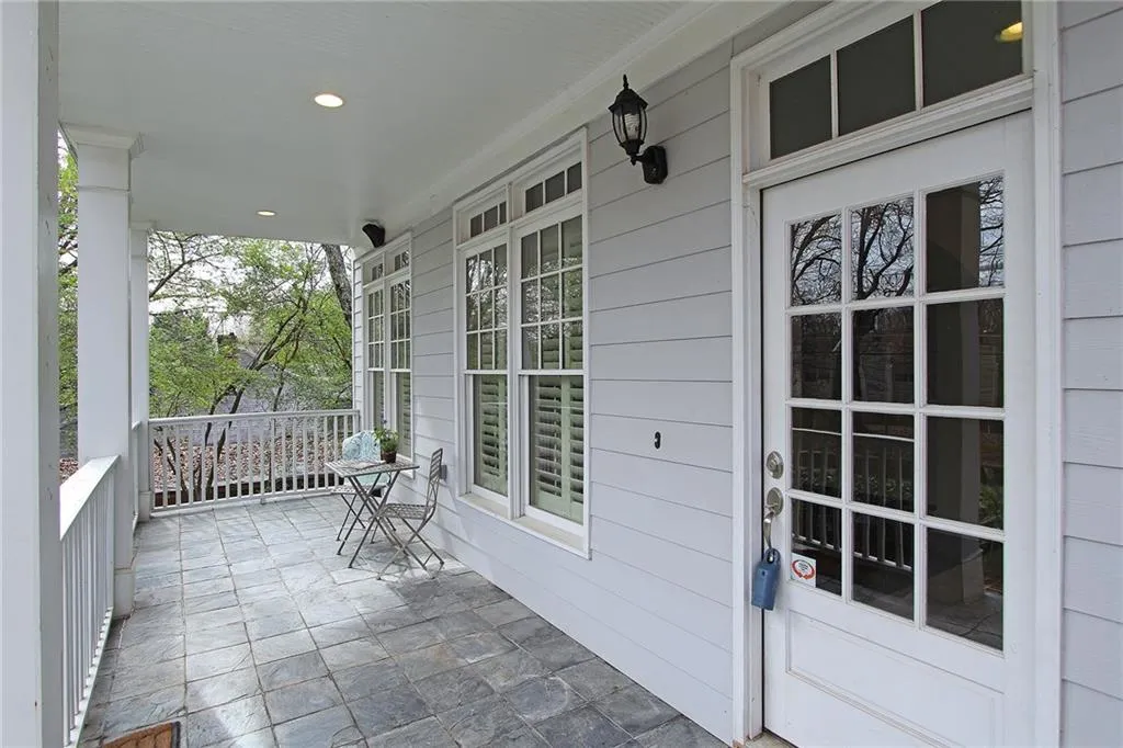 1764 Defoor Avenue Nw, Atlanta, Georgia 30318, 3 Bedrooms Bedrooms, ,2 BathroomsBathrooms,Residential,Sold,1764 Defoor Avenue Nw,5817811