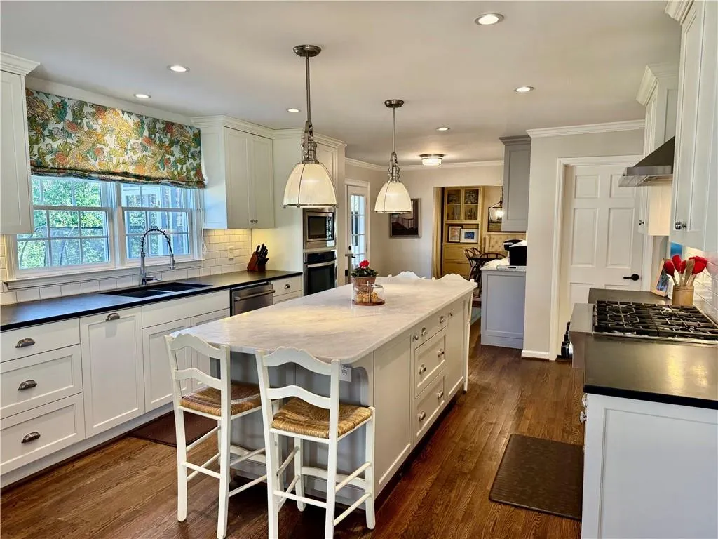 470 Dalrymple Road, Atlanta, Georgia 30328, 4 Bedrooms Bedrooms, ,3 BathroomsBathrooms,Residential,Sold,470 Dalrymple Road,7549862 470 Dalrymple Road, Atlanta, Georgia 30328, 4 Bedrooms Bedrooms, ,3 BathroomsBathrooms,Residential,Sold,470 Dalrymple Road,7549862