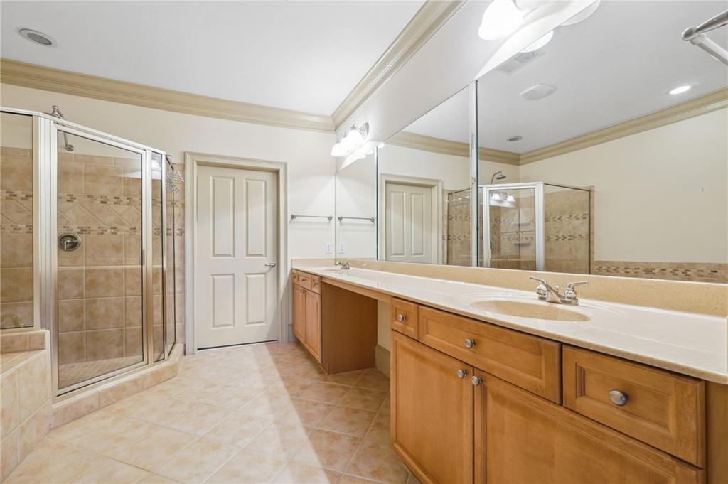1223 Glenridge Place, Atlanta, Georgia 30342, 4 Bedrooms Bedrooms, ,4 BathroomsBathrooms,Residential,Sold,1223 Glenridge Place,7289292