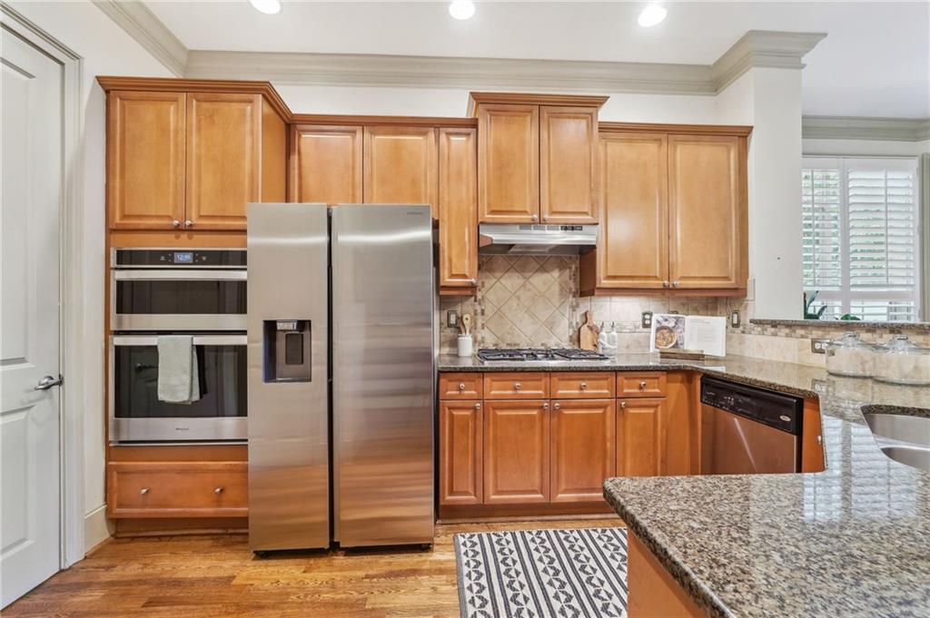 1223 Glenridge Place, Atlanta, Georgia 30342, 4 Bedrooms Bedrooms, ,4 BathroomsBathrooms,Residential,Sold,1223 Glenridge Place,7289292