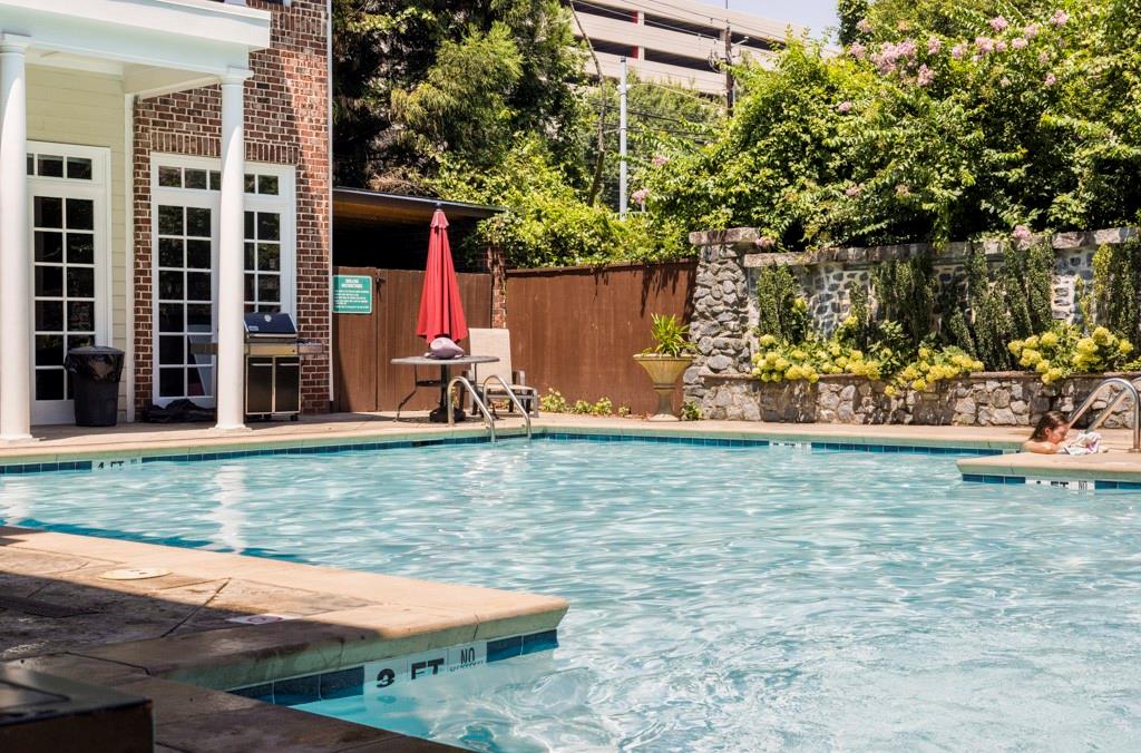 1223 Glenridge Place, Atlanta, Georgia 30342, 4 Bedrooms Bedrooms, ,4 BathroomsBathrooms,Residential,Sold,1223 Glenridge Place,7289292