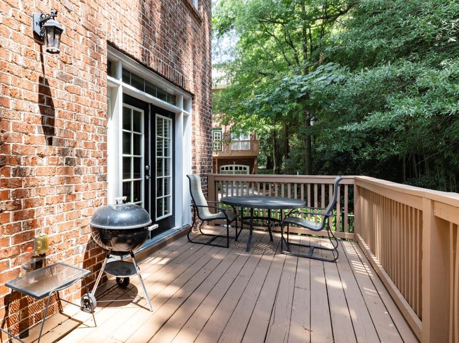 1223 Glenridge Place, Atlanta, Georgia 30342, 4 Bedrooms Bedrooms, ,4 BathroomsBathrooms,Residential,Sold,1223 Glenridge Place,7289292