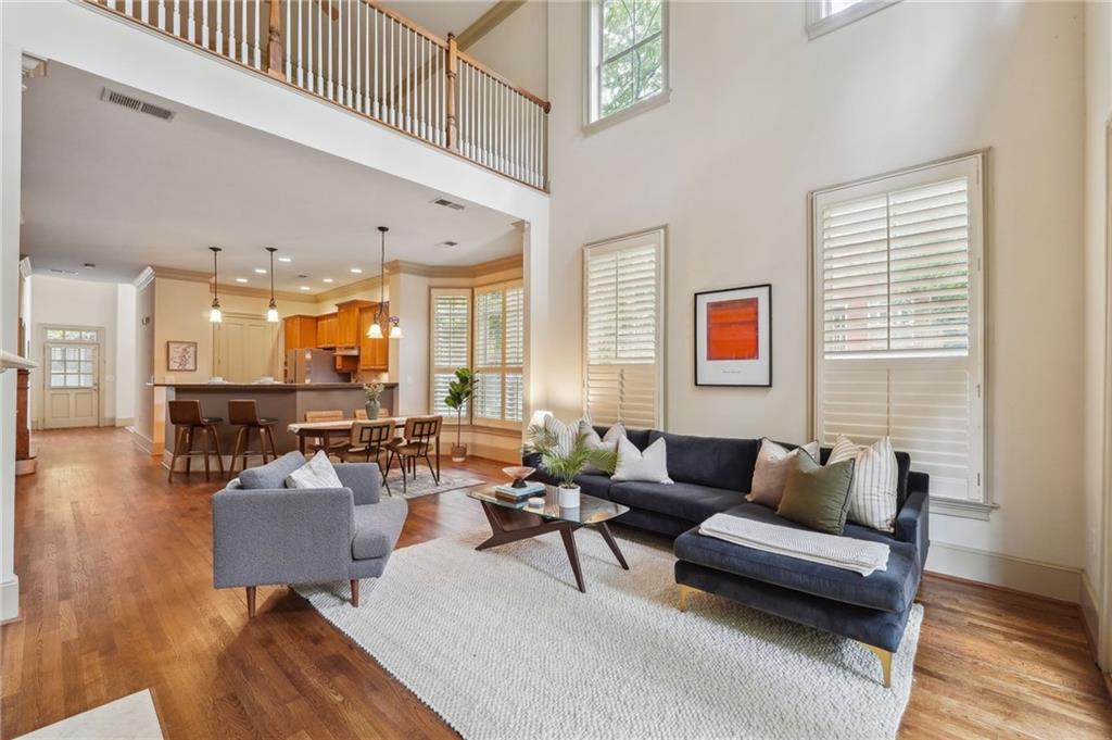 1223 Glenridge Place, Atlanta, Georgia 30342, 4 Bedrooms Bedrooms, ,4 BathroomsBathrooms,Residential,Sold,1223 Glenridge Place,7289292