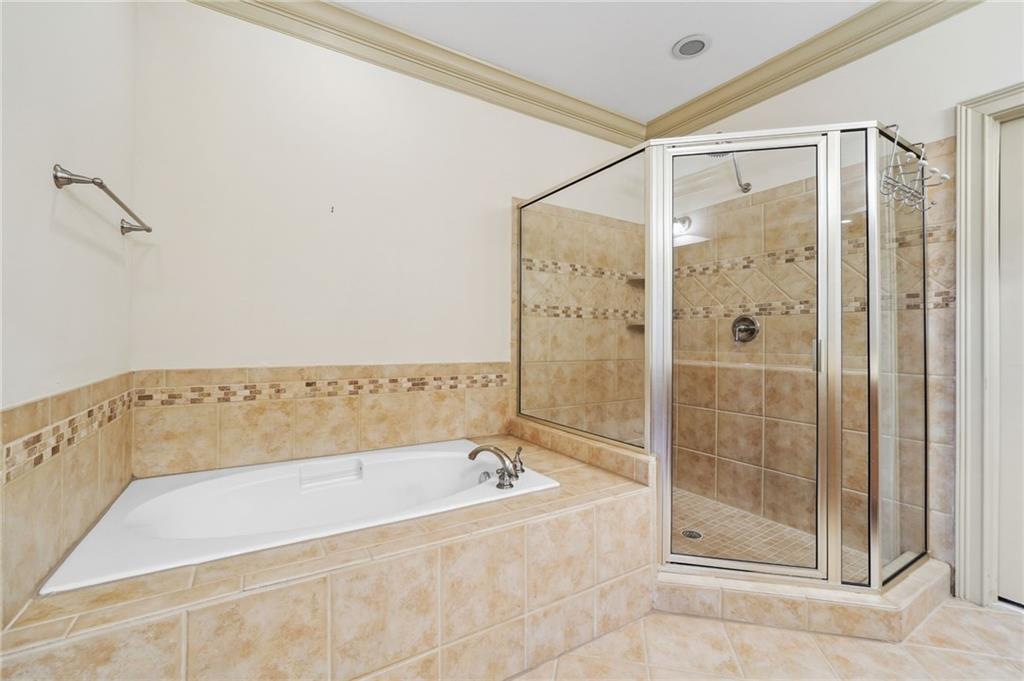 1223 Glenridge Place, Atlanta, Georgia 30342, 4 Bedrooms Bedrooms, ,4 BathroomsBathrooms,Residential,Sold,1223 Glenridge Place,7289292