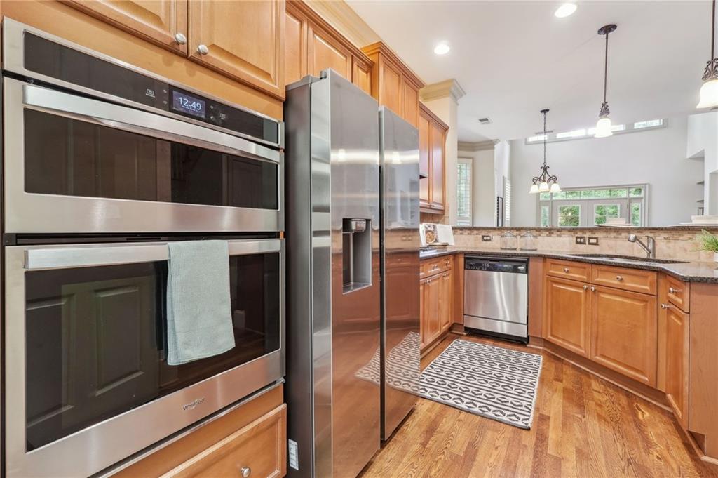 1223 Glenridge Place, Atlanta, Georgia 30342, 4 Bedrooms Bedrooms, ,4 BathroomsBathrooms,Residential,Sold,1223 Glenridge Place,7289292