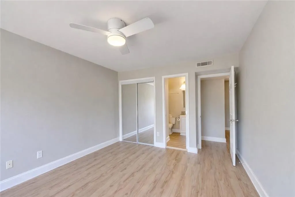 6980 Roswell Road Unit C5, Atlanta, Georgia 30328, 2 Bedrooms Bedrooms, ,2 BathroomsBathrooms,Residential,For Sale,6980 Roswell Road Unit C5,7755049