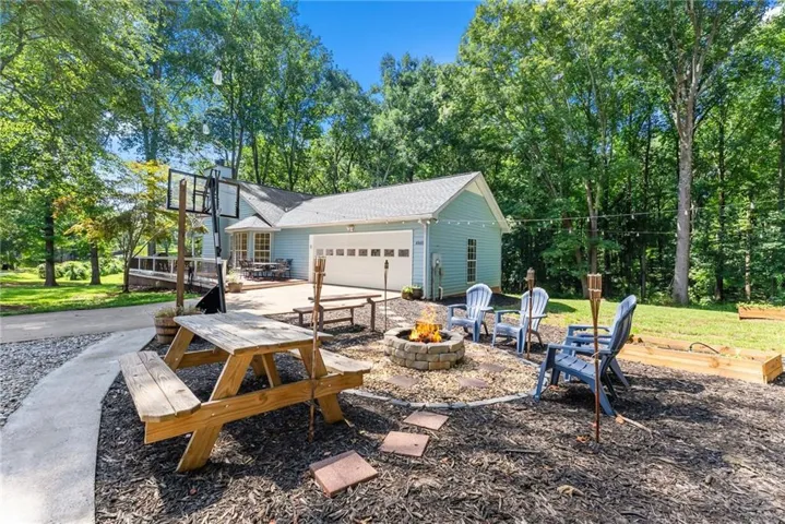4945 Mccoy Circle, Cumming, Georgia 30040