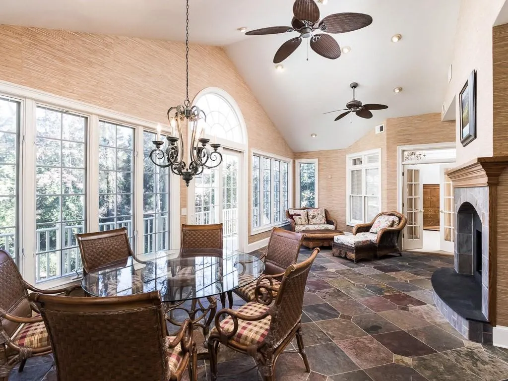 160 Northland Ridge Trail, Sandy Springs, Georgia 30342, 6 Bedrooms Bedrooms, ,6 BathroomsBathrooms,Residential,Sold,160 Northland Ridge Trail,5802650