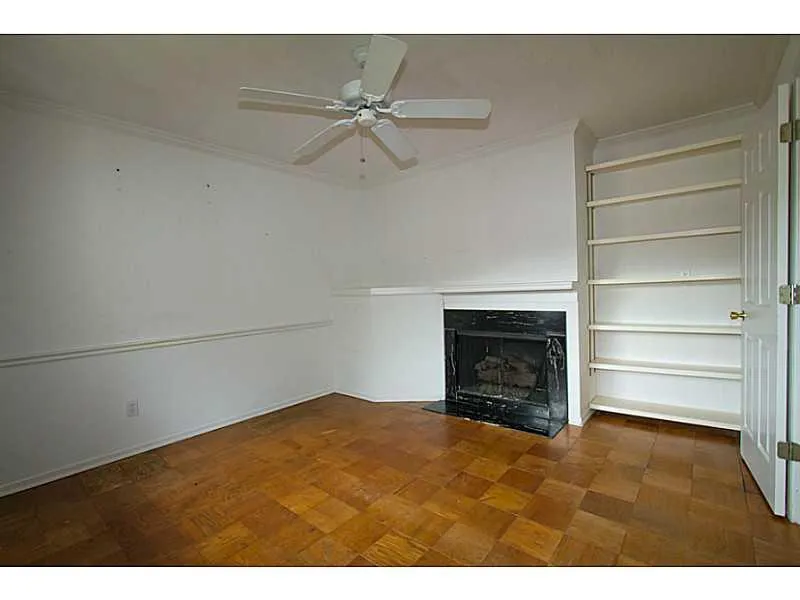 6851 Roswell Road Ne Unit D10, Sandy Springs, Georgia 30328, 3 Bedrooms Bedrooms, ,2 BathroomsBathrooms,Residential,Sold,6851 Roswell Road Ne Unit D10,5065160