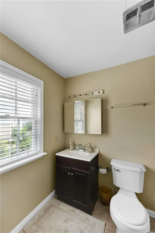 6520 Roswell Road Unit 11, Atlanta, Georgia 30328, 3 Bedrooms Bedrooms, ,2 BathroomsBathrooms,Residential,Sold,6520 Roswell Road Unit 11,6886761