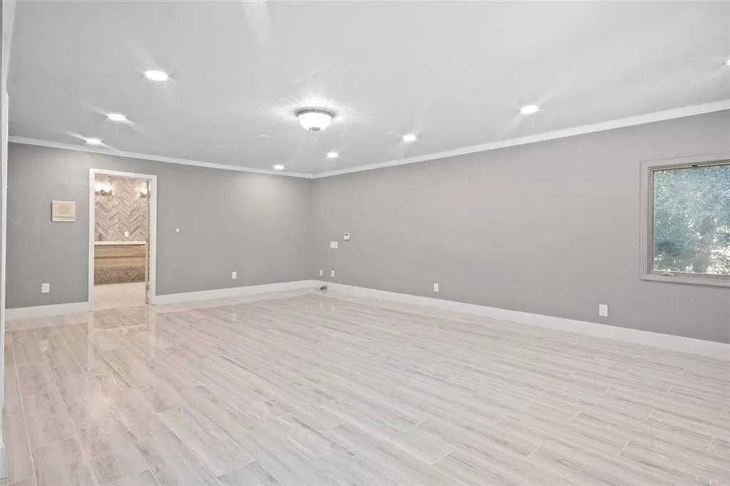 140 Habersham Waters Court, Sandy Springs, Georgia 30350, 5 Bedrooms Bedrooms, ,5 BathroomsBathrooms,Residential,Sold,140 Habersham Waters Court,6766916
