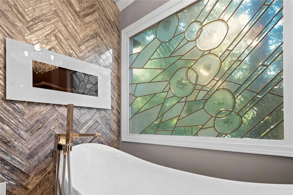 140 Habersham Waters Court, Sandy Springs, Georgia 30350, 5 Bedrooms Bedrooms, ,5 BathroomsBathrooms,Residential,Sold,140 Habersham Waters Court,6766916