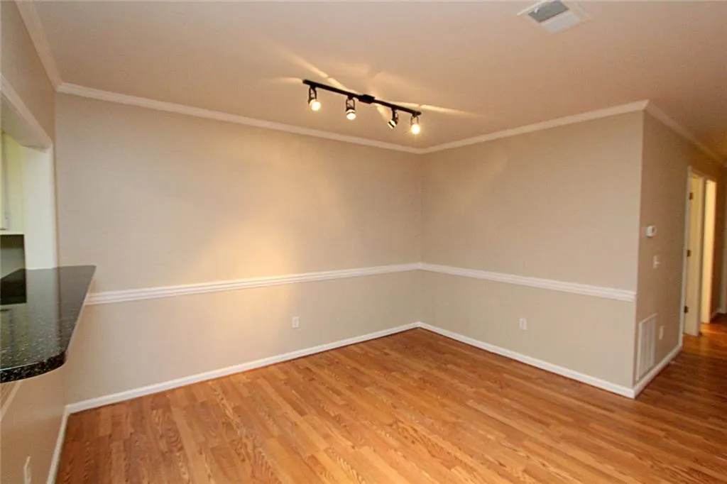 802 Abingdon Way Unit 802, Atlanta, Georgia 30328, 2 Bedrooms Bedrooms, ,2 BathroomsBathrooms,Residential,Sold,802 Abingdon Way Unit 802,5762117