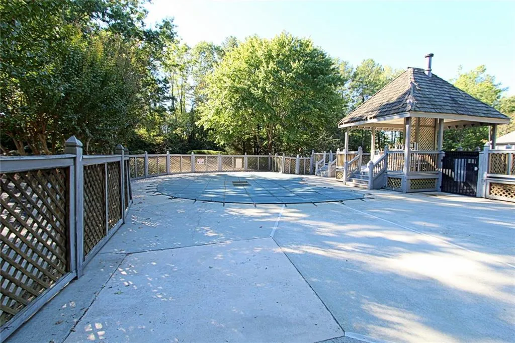 802 Abingdon Way Unit 802, Atlanta, Georgia 30328, 2 Bedrooms Bedrooms, ,2 BathroomsBathrooms,Residential,Sold,802 Abingdon Way Unit 802,5762117