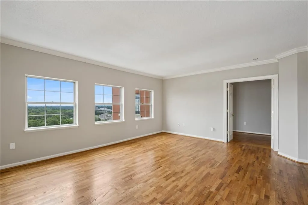 3435 Kingsboro Road Ne Unit 1702, Atlanta, Georgia 30326, 2 Bedrooms Bedrooms, ,2 BathroomsBathrooms,Residential,For Sale,3435 Kingsboro Road Ne Unit 1702,7619467