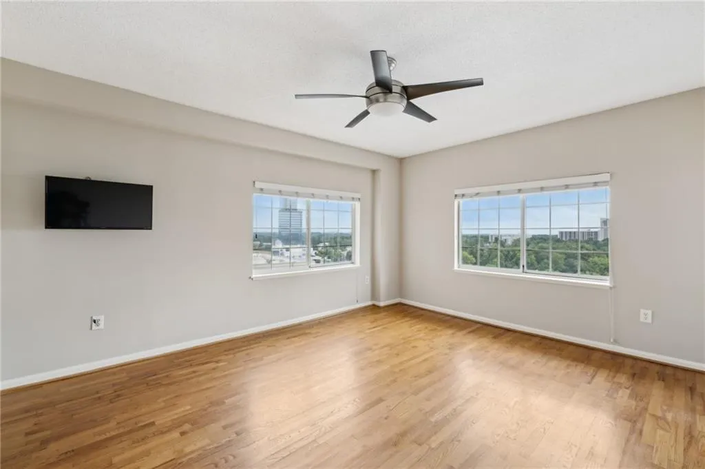 3435 Kingsboro Road Ne Unit 1702, Atlanta, Georgia 30326, 2 Bedrooms Bedrooms, ,2 BathroomsBathrooms,Residential,For Sale,3435 Kingsboro Road Ne Unit 1702,7619467