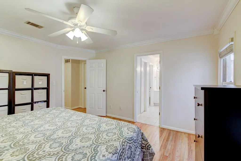 24 Huntington Place Drive, Sandy Springs, Georgia 30350, 3 Bedrooms Bedrooms, ,2 BathroomsBathrooms,Residential,Sold,24 Huntington Place Drive,6127027